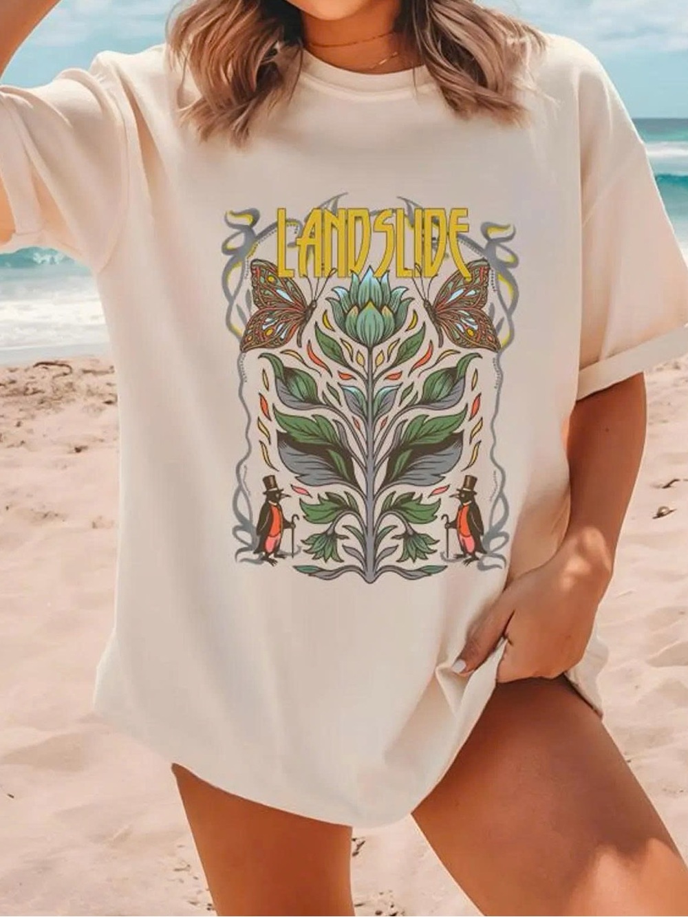 Sand Graphic Tee - Women's Casual Top
